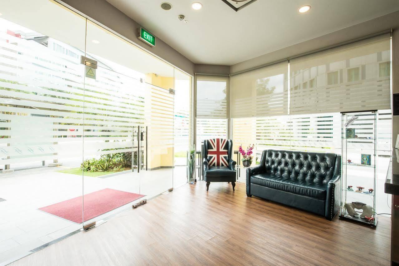Hotel Ibis Budget West Coast Singapura